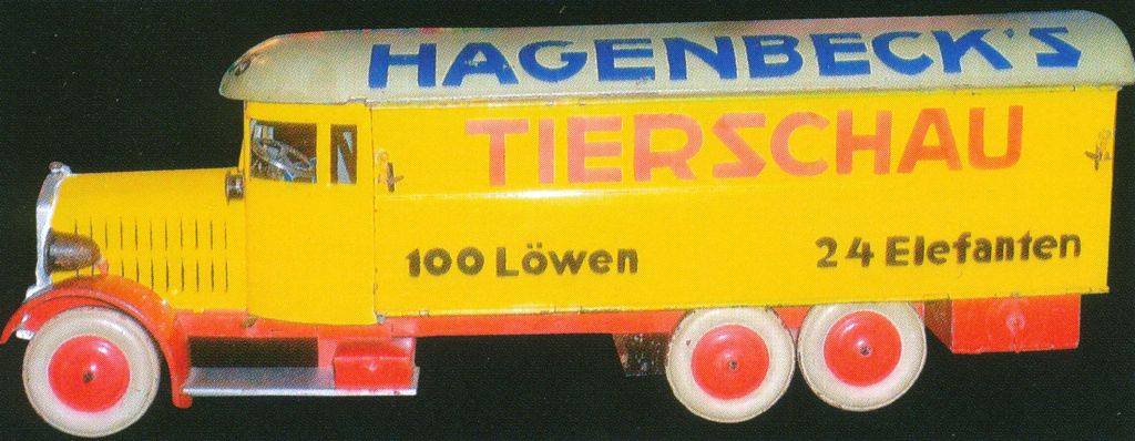14_Hagenbeck-Wagen_Hoelk.jpg