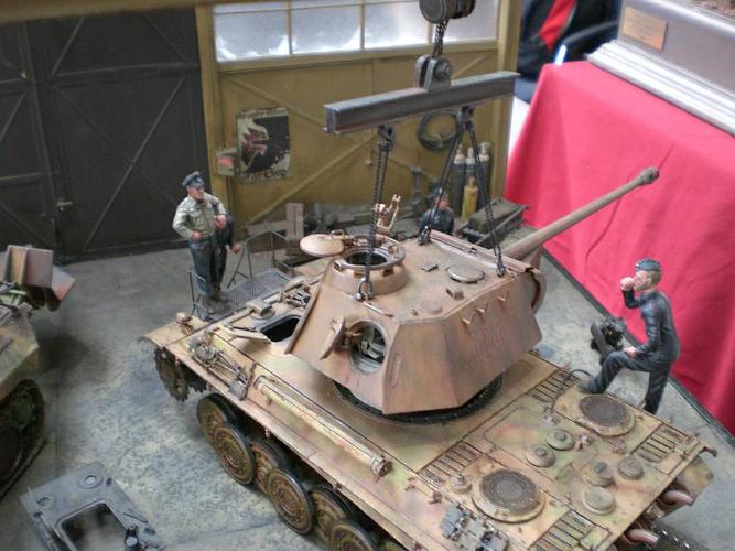 WKII-Panzerreparatur_979_w.JPG