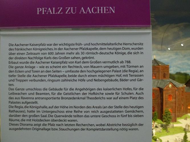 01_Pfalz_zu_Aachen_Info_8957.jpg